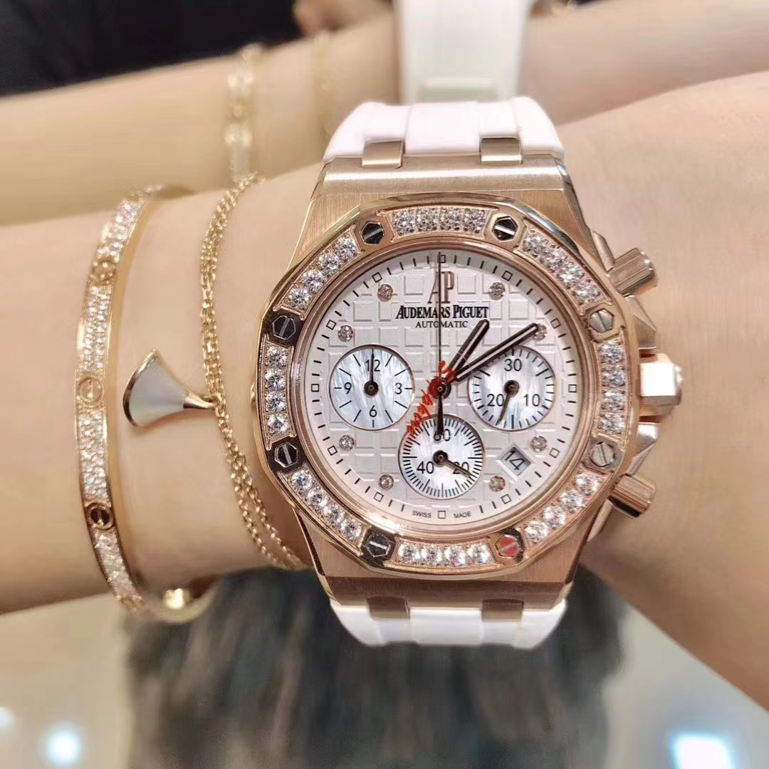 AP爱彼女款 皇家橡树 精美满钻壳套 爱彼女款中的最佳经典