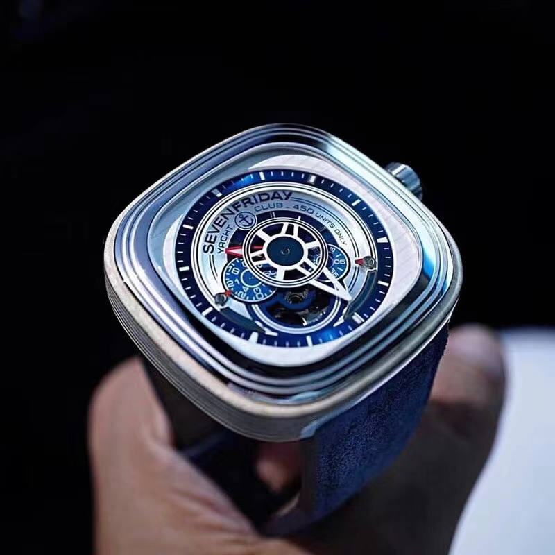 七個星期五 Sevenfriday 藍色限量版